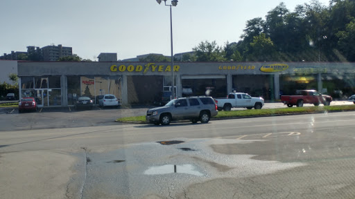 Tire Shop «Firestone Complete Auto Care», reviews and photos, 397 Mall Cir Dr, Monroeville, PA 15146, USA
