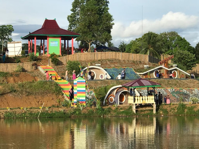 EMBUNG DESA PADANG JAYA