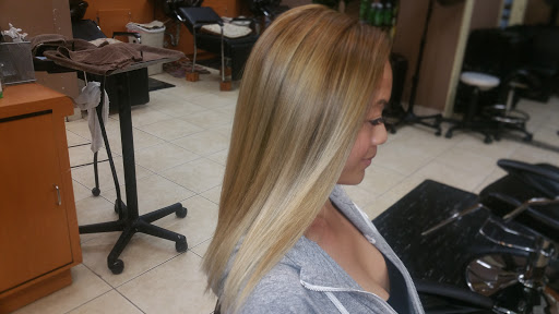 Hair Salon «Allure hair salon», reviews and photos, 17431 Brookhurst St, Fountain Valley, CA 92708, USA