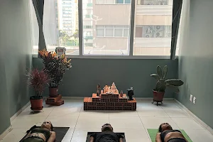 Ashtanga Yoga Vila Velha image