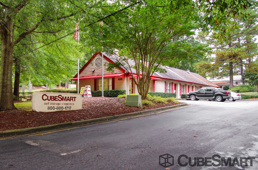 Self-Storage Facility «CubeSmart Self Storage», reviews and photos, 920 W Chatham St, Cary, NC 27511, USA