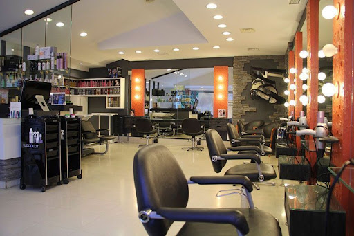 Peluquería Pasarela en Cáceres‎, Cáceres‎