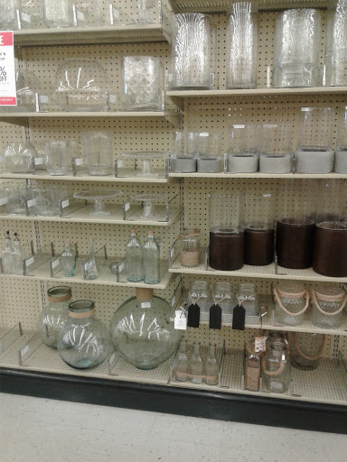 Craft Store «Hobby Lobby», reviews and photos, 6743 Transit Rd, Buffalo, NY 14221, USA