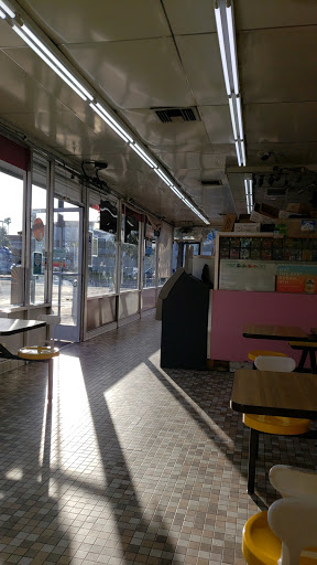 Donut Shop «Donut City», reviews and photos, 6100 Magnolia Ave, Riverside, CA 92506, USA