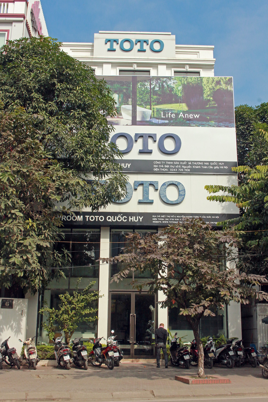 Showroom Toto Quốc Huy