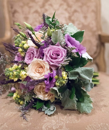 Florist «Blue Moon Florist & Gift Shop», reviews and photos, 1107 Horseshoe Pike, Downingtown, PA 19335, USA