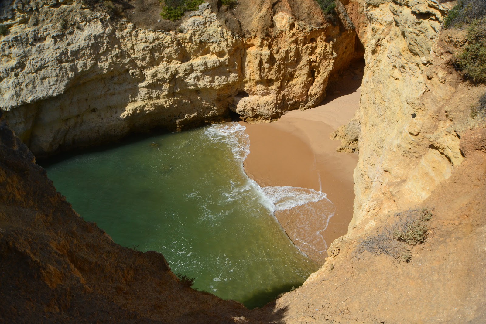 Foto van Tremocos Oeste met kleine baai