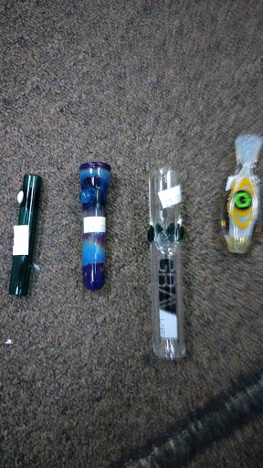 Tobacco Shop «Tobacco SuperStore», reviews and photos, 4071 Summer Ave, Memphis, TN 38122, USA