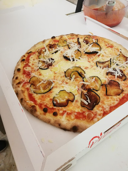 Pizzeria & Fast Food Orientale - Corso Porta Po, 44121 Ferrara FE, Italy