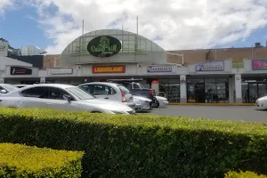 Allamanda Drive Shopping Centre image