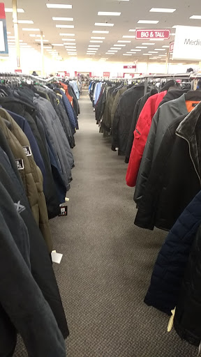Clothing Store «Burlington Coat Factory», reviews and photos, 4293 Winston Ave #2, Covington, KY 41015, USA