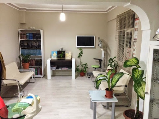 Dentist (Diş Doktoru) Mehmet Korkmaz