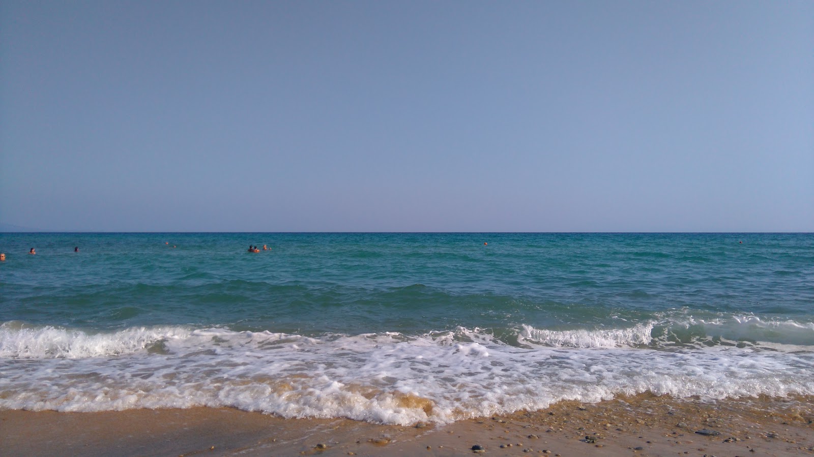 Foto van Kavala beach II met ruime baai
