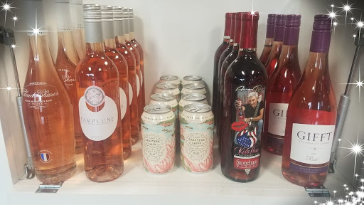 Liquor Store «Interstate Wine & Spirits», reviews and photos, 1427 Interstate Dr, Cookeville, TN 38501, USA