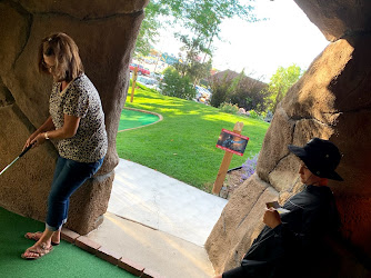 Pirate's Cove Adventure Golf