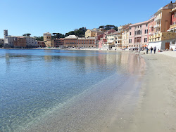 Spiaggia Baia del Silenzio'in fotoğrafı #43 ile birlikte