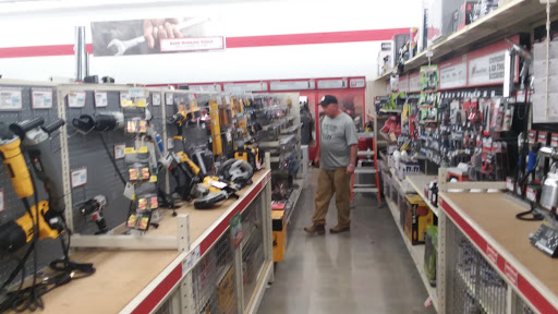 Home Improvement Store «Tractor Supply Co.», reviews and photos, 868 S Main St #100, Cleveland, GA 30528, USA