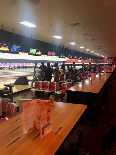 Bowling Alley «AMF Sheridan Lanes», reviews and photos, 199 E Jericho Turnpike, Mineola, NY 11501, USA