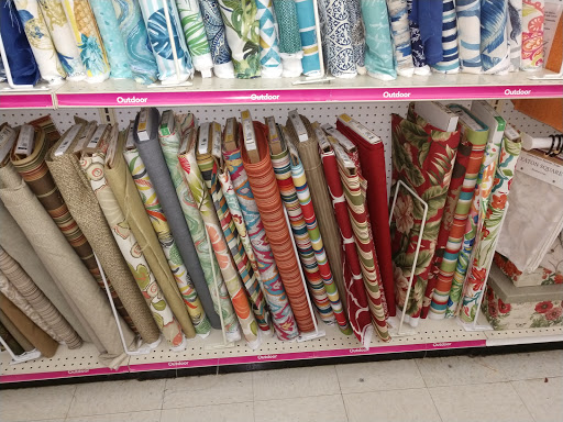 Fabric Store «Jo-Ann Fabrics and Crafts», reviews and photos, 91 Medway Rd #3, Milford, MA 01757, USA