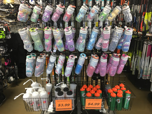 Sporting Goods Store «Play It Again Sports Winston Salem», reviews and photos, 5005 Country Club Rd, Winston-Salem, NC 27104, USA