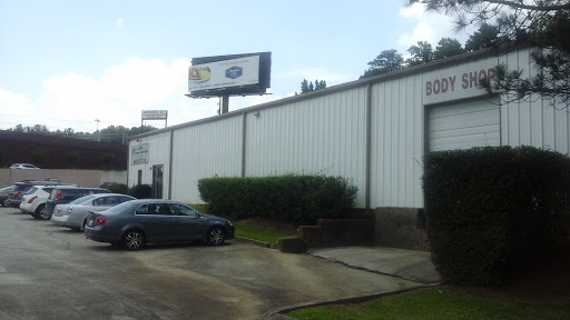 Auto Body Shop «L & W Frame & Auto Body», reviews and photos, 1881 Mitchell Rd NW, Norcross, GA 30071, USA
