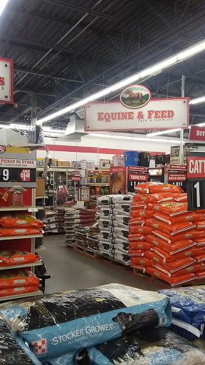 Home Improvement Store «Tractor Supply Co.», reviews and photos, 6801 Florida 50, Groveland, FL 34736, USA