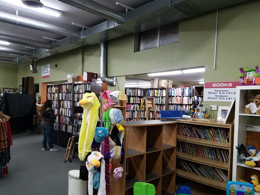 Thrift Store «Bargain Thrift Center», reviews and photos, 5261 Germantown Ave, Philadelphia, PA 19144, USA