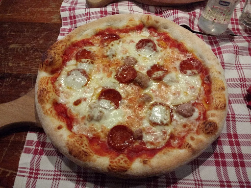 La Lanterna | Pizzeria • Ristorante in Curtarolo, Provincia di Padova