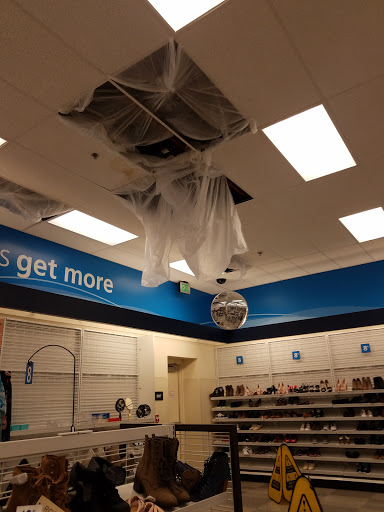 Clothing Store «Ross Dress for Less», reviews and photos, 523 S MacDade Blvd, Holmes, PA 19043, USA