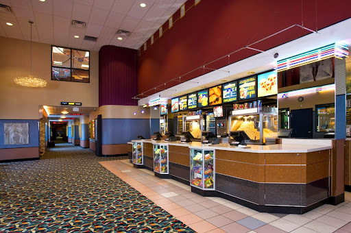 Movie Theater «Elk Grove Theatre: Classic Cinemas», reviews and photos, 1050 Elk Grove Town Center, Elk Grove Village, IL 60007, USA