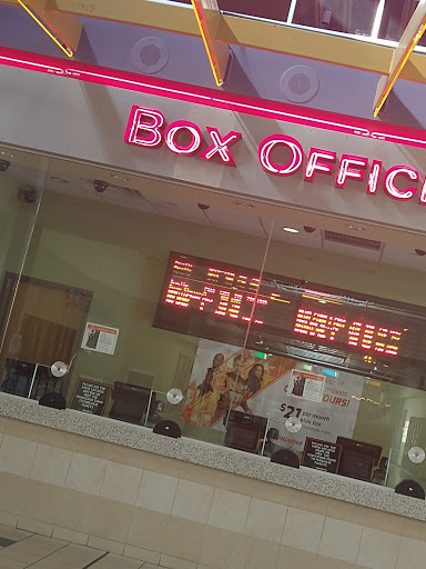 Movie Theater «Regal Cinemas Southland Mall 16», reviews and photos, 20505 S Dixie Hwy, Cutler Bay, FL 33189, USA