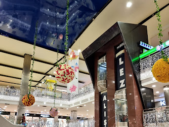 McDonald's Kule Site AVM