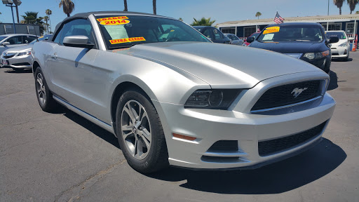 Used Car Dealer «5 Star Auto», reviews and photos, 602 N Harbor Blvd, Santa Ana, CA 92703, USA