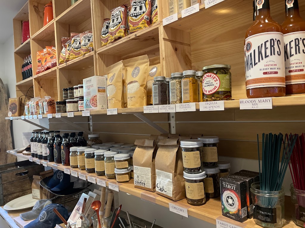 Old Mill Market & Cafe 06896