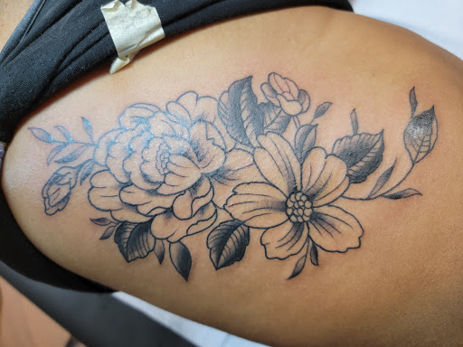 Tattoo Shop «Tattoo Paradise», reviews and photos, 2518 University Blvd W, Wheaton, MD 20902, USA