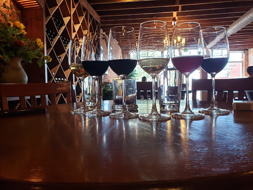 Winery «Silver Vines Winery», reviews and photos, 7509 Grandview Ave, Arvada, CO 80002, USA