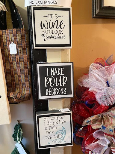 Boutique «Holiday Craft Boutique LLC», reviews and photos, 308 N Main St #400, Chalfont, PA 18914, USA