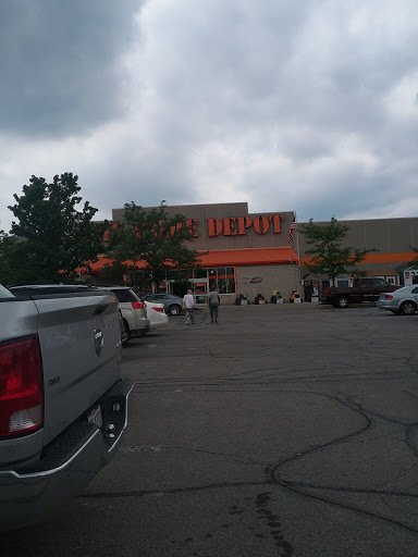 Home Improvement Store «The Home Depot», reviews and photos, 5900 Airport Hwy, Toledo, OH 43615, USA