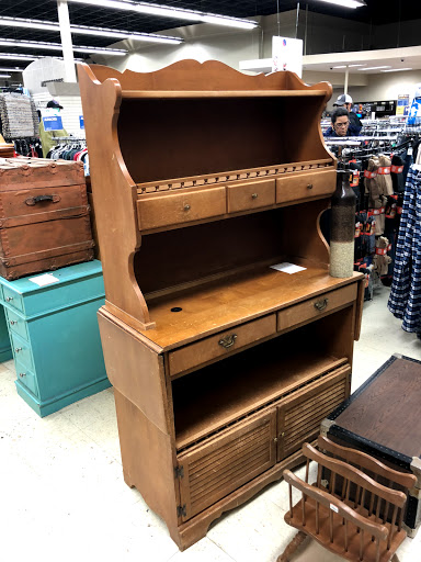 Thrift Store «South Hill Goodwill», reviews and photos, 12915 Meridian E, Puyallup, WA 98373, USA