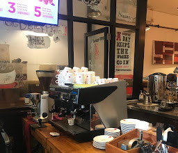Anomali Coffee photo