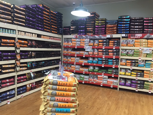 Pet Supply Store «Pet Supplies Plus», reviews and photos, 4505 S 76th St, Greenfield, WI 53220, USA