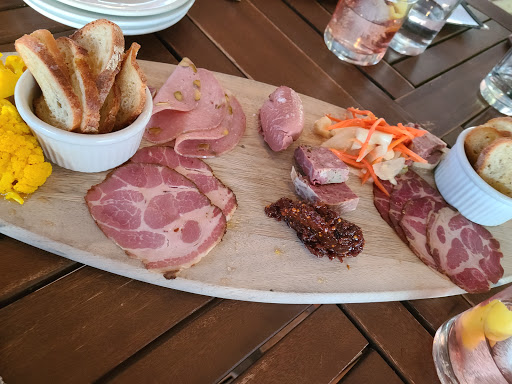 Steak House «Laurelhurst Market», reviews and photos, 3155 E Burnside St, Portland, OR 97214, USA