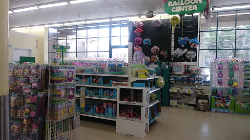 Dollar Store «Dollar Tree», reviews and photos, 156 E Bonita Ave c, San Dimas, CA 91773, USA