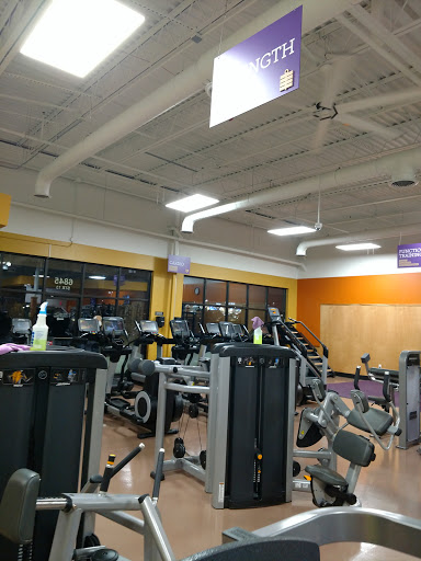 Gym «Anytime Fitness», reviews and photos, 6845 Highland Rd, White Lake, MI 48383, USA