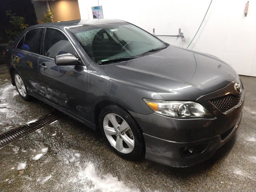 Self Service Car Wash «Brown Bear Car Wash», reviews and photos, 601 7th Ave, Kirkland, WA 98033, USA