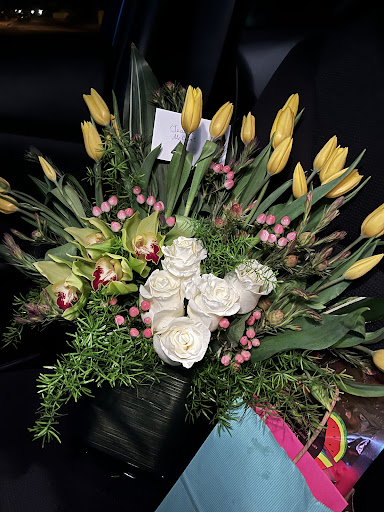 Florist «AG Flowers & Gift Boutique», reviews and photos, 538 S Gilbert Rd #105, Gilbert, AZ 85296, USA