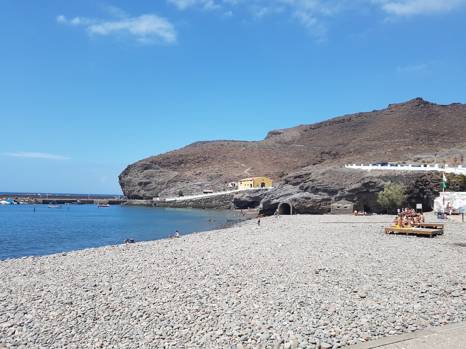 Foto av Playa de La Aldea med rak strand