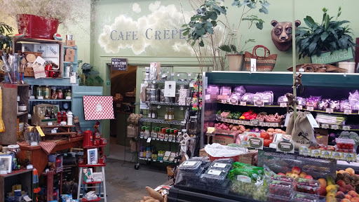 Grocery Store «Bear Foods Natural Market», reviews and photos, 125 E Woodin Ave, Chelan, WA 98816, USA