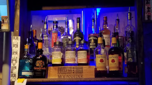 Live Music Bar «Tin Roof», reviews and photos, 316 Broadway, Nashville, TN 37201, USA