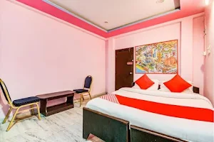 OYO Hotel Sri Deepika Ramachandran Residency image